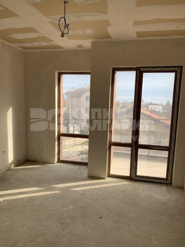 Продава  2-стаен град Варна , м-т Долна Трака , 60 кв.м | 41348292