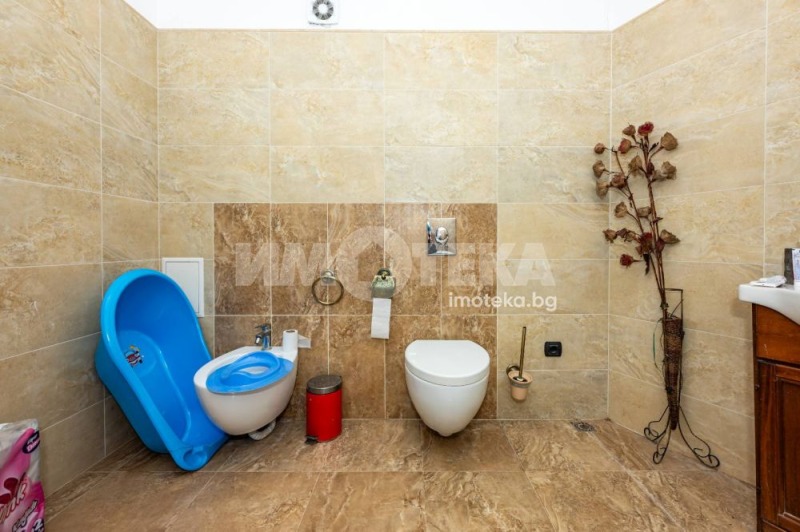 For Sale  2 bedroom Plovdiv , Karshiyaka , 153 sq.m | 15479934 - image [9]