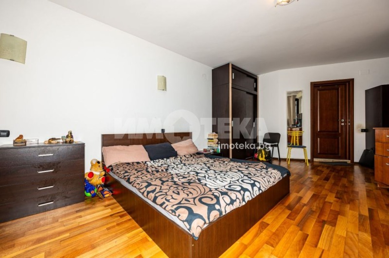 For Sale  2 bedroom Plovdiv , Karshiyaka , 153 sq.m | 15479934 - image [8]