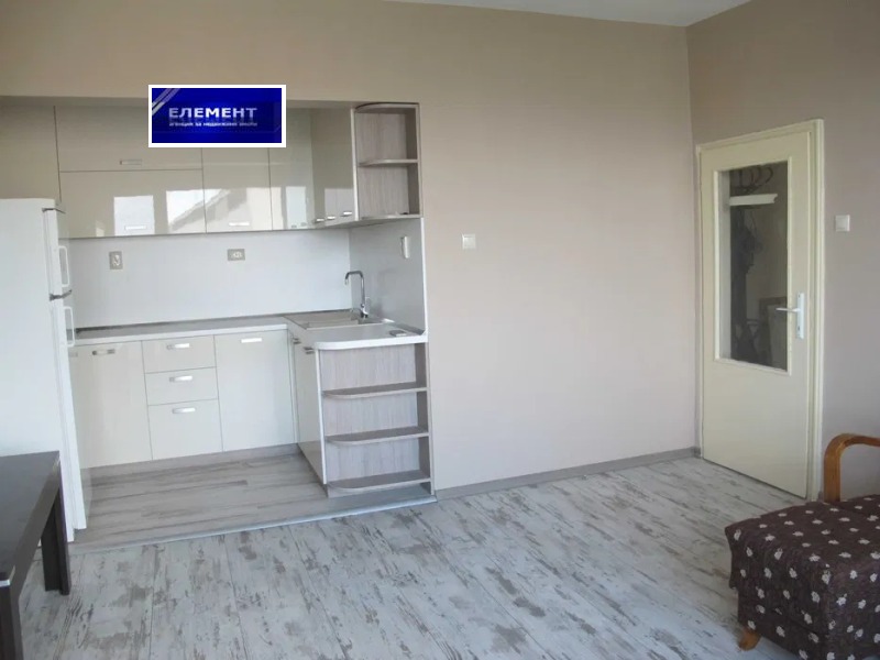 Продава 3-СТАЕН, гр. Пловдив, Кючук Париж, снимка 2 - Апартаменти - 52430256