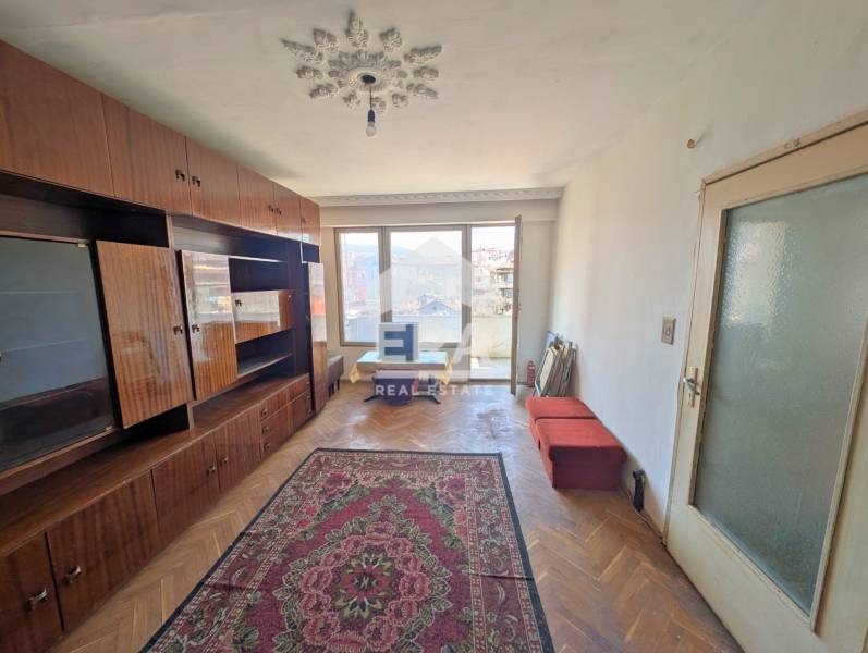 Продава 3-СТАЕН, гр. Шумен, 5-ти полк, снимка 2 - Апартаменти - 53994776