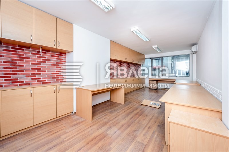 Продава МНОГОСТАЕН, гр. София, Борово, снимка 9 - Aпартаменти - 48018127