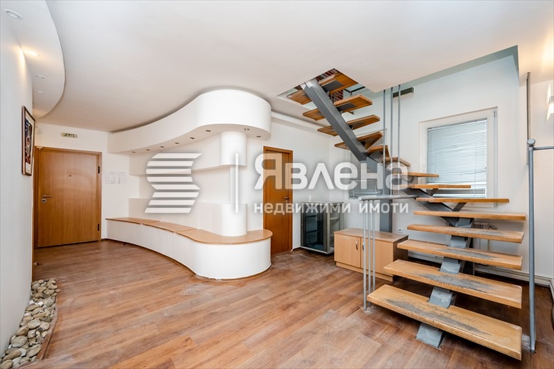 Продава МНОГОСТАЕН, гр. София, Борово, снимка 11 - Aпартаменти - 48018127