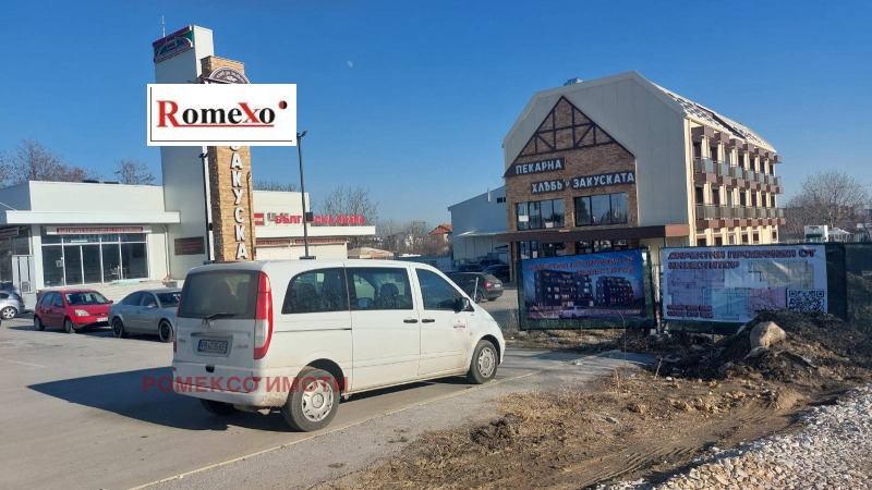 Te koop  2 slaapkamers Plovdiv , Komatevsko sjose , 125 m² | 84393416