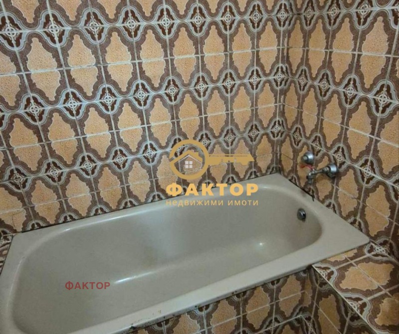 Till salu  2 sovrum Plovdiv , Vastanitjeski , 86 kvm | 34133698 - bild [7]