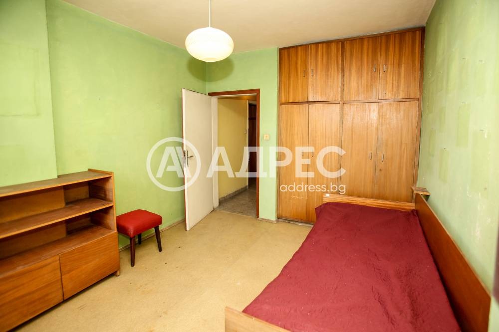 Продава МНОГОСТАЕН, гр. София, Мусагеница, снимка 8 - Апартаменти - 54065065