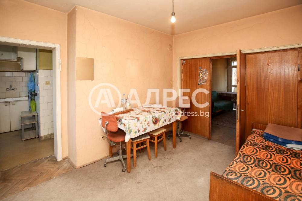 Продава МНОГОСТАЕН, гр. София, Мусагеница, снимка 17 - Апартаменти - 54065065