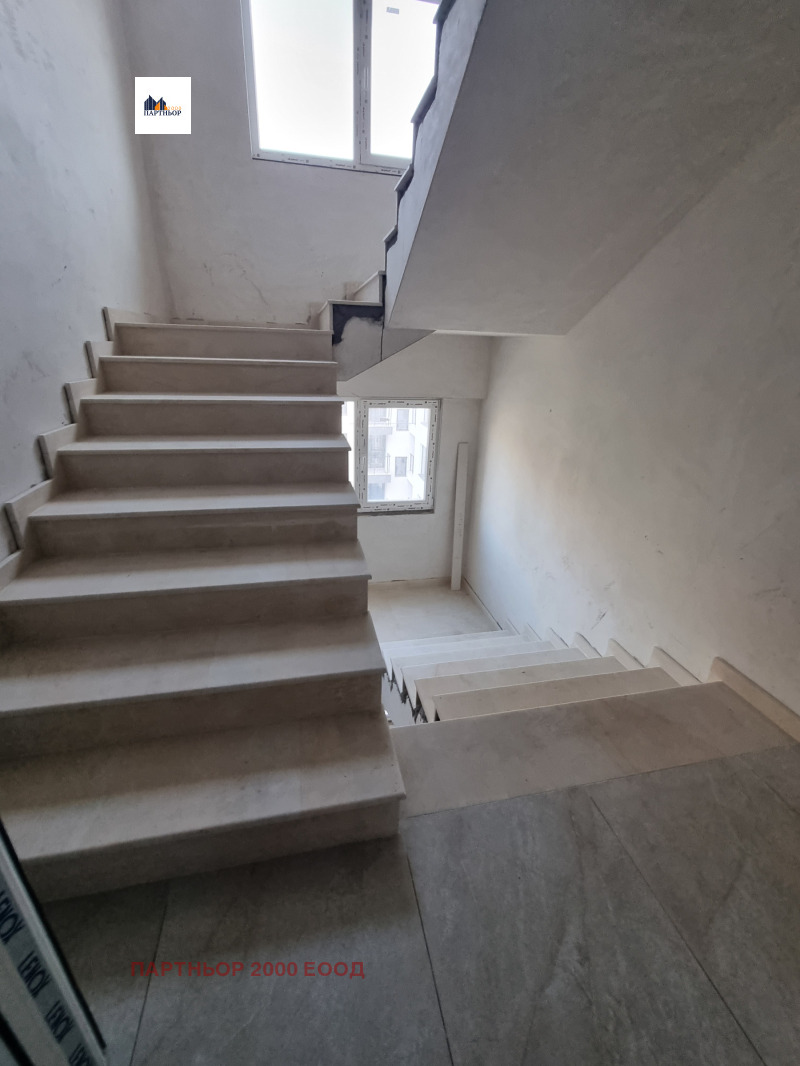 Till salu  1 sovrum Sofia , Nadejda 4 , 94 kvm | 73344707 - bild [5]