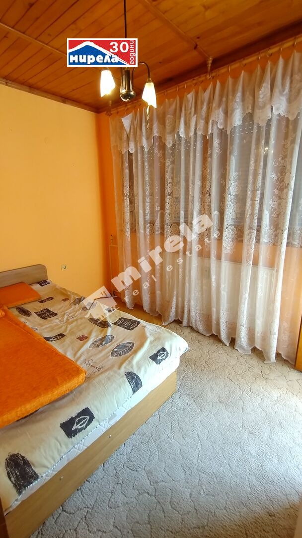 Te koop  2 slaapkamers Veliko Tarnovo , Tsentar , 100 m² | 73091875 - afbeelding [8]