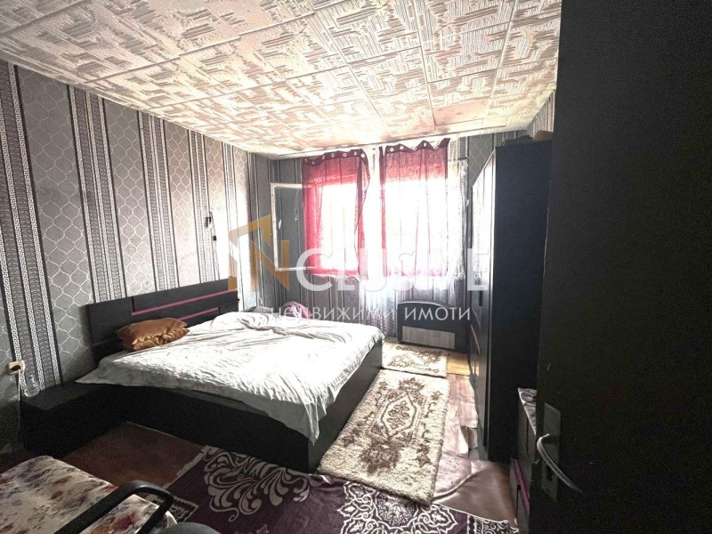 De vânzare  2 dormitoare Sofia , Botuneț , 80 mp | 48355005