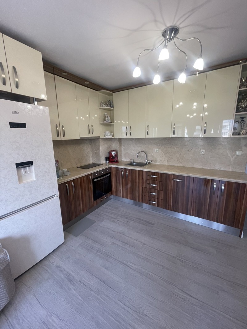 In vendita  2 camere da letto Plovdiv , Kiuchuk Parig , 110 mq | 94717292 - Immagine [4]