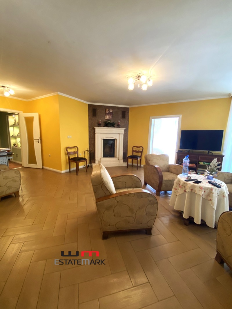 De vânzare  2 dormitoare Sofia , Borovo , 188 mp | 89762263 - imagine [4]