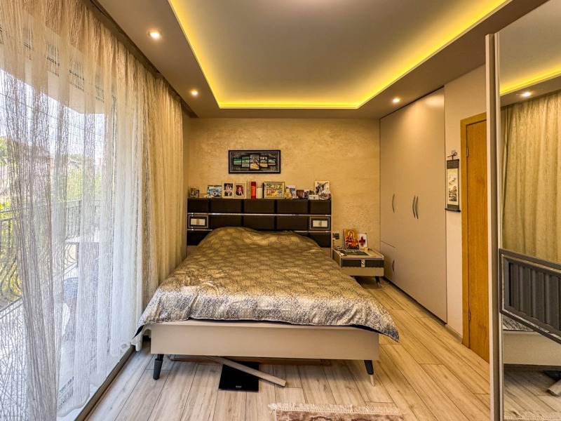 Продава  3-стаен град Бургас , Сарафово , 129 кв.м | 71623822 - изображение [11]
