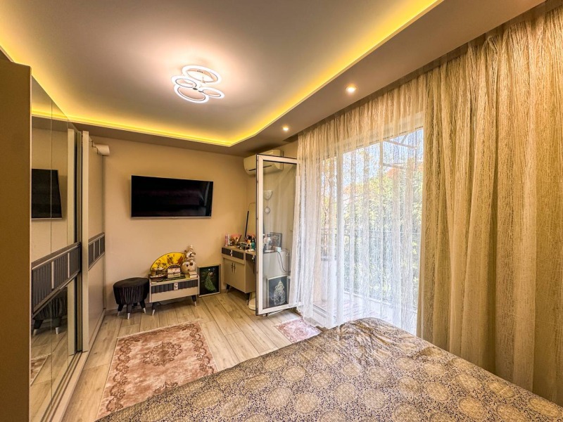Продава  3-стаен град Бургас , Сарафово , 129 кв.м | 71623822 - изображение [10]