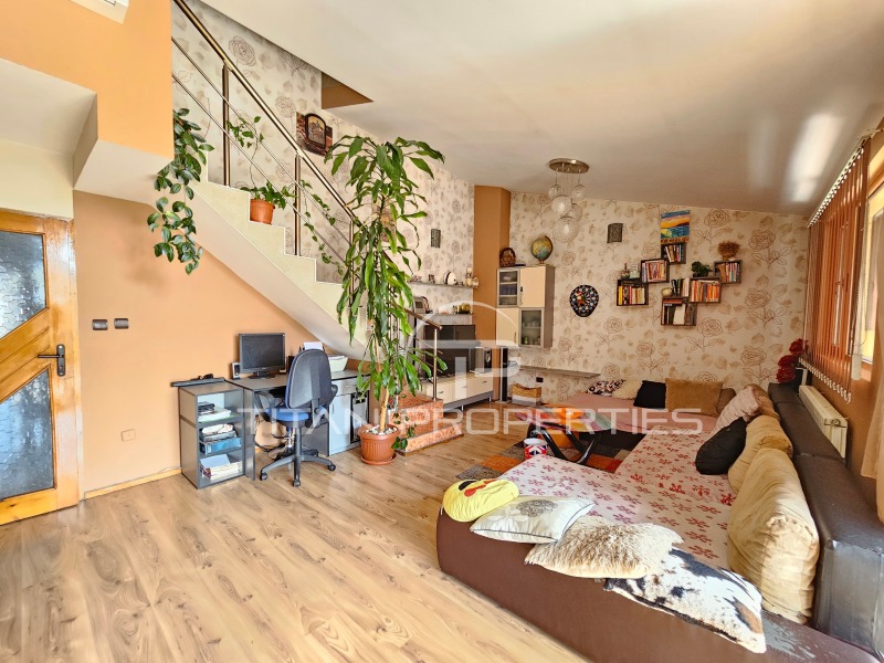 Продава  4-стаен град Стара Загора , Център , 122 кв.м | 86475108 - изображение [2]
