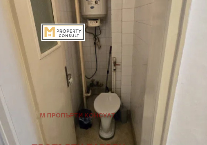 Продава  4-стаен град Плевен , Идеален център , 103 кв.м | 17517240 - изображение [7]
