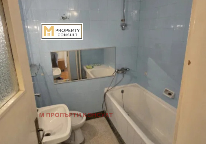 Продава  4-стаен град Плевен , Идеален център , 103 кв.м | 17517240 - изображение [6]