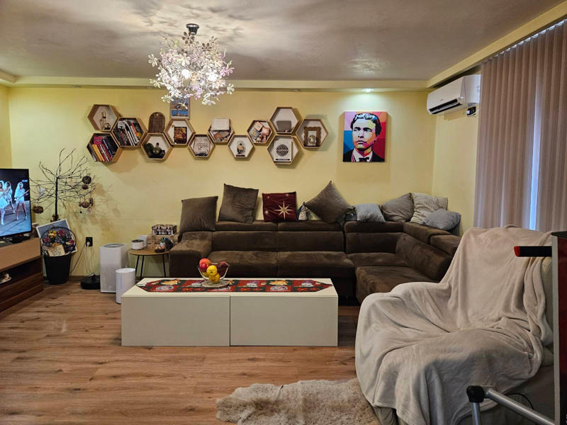 Продава 4-СТАЕН, гр. Лясковец, област Велико Търново, снимка 2 - Апартаменти - 52449770