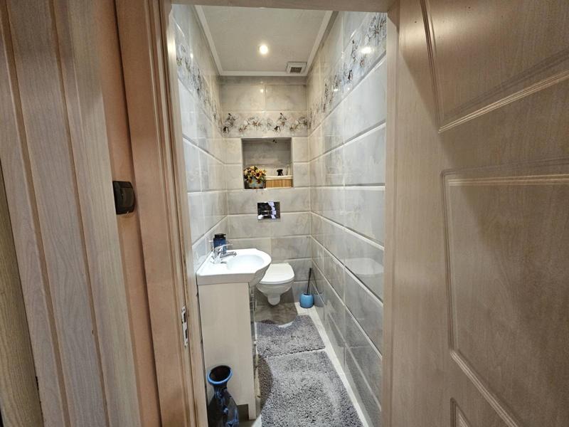 Продава 4-СТАЕН, гр. Лясковец, област Велико Търново, снимка 4 - Апартаменти - 52449770