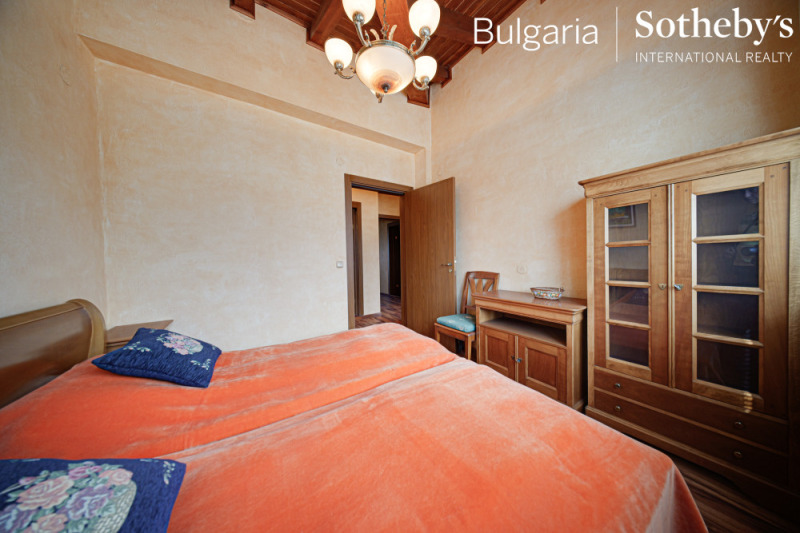 Till salu  3+ sovrum region Blagoevgrad , Razlog , 252 kvm | 11806108 - bild [13]