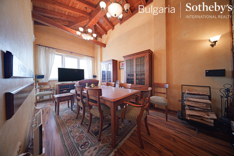 Till salu  3+ sovrum region Blagoevgrad , Razlog , 252 kvm | 11806108 - bild [6]