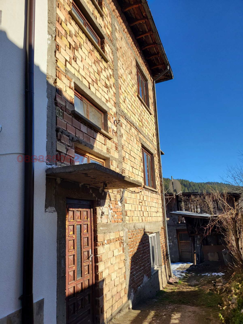 Продава КЪЩА, гр. Ракитово, област Пазарджик, снимка 2 - Къщи - 52786425