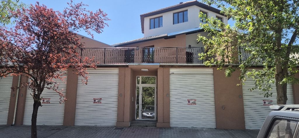 Продава 2-СТАЕН, гр. Велико Търново, Бузлуджа, снимка 3 - Апартаменти - 53837584