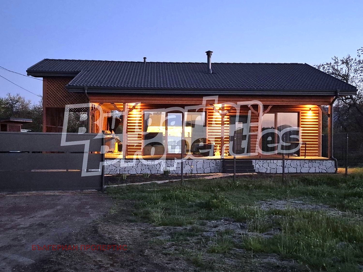 Продава КЪЩА, с. Бобораци, област Перник