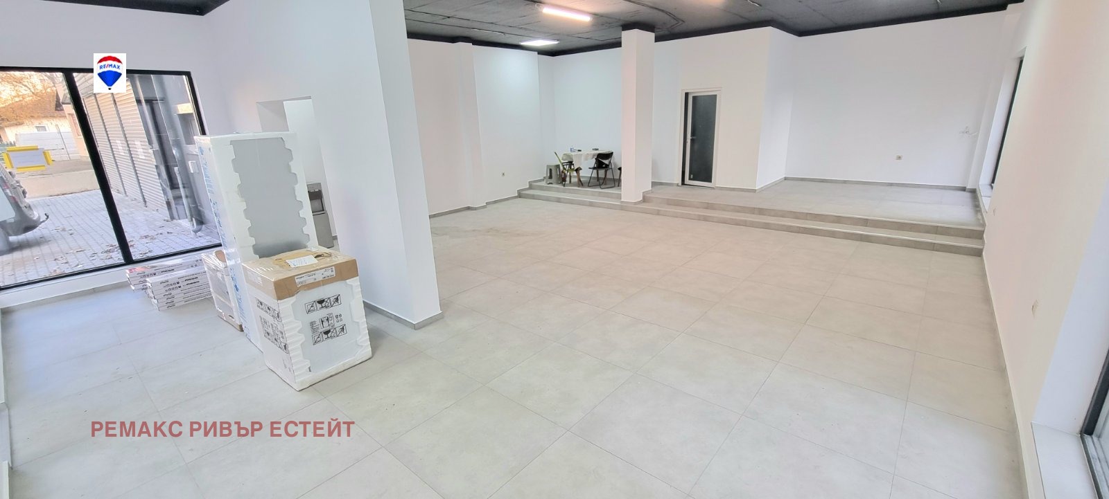 Продава МАГАЗИН, гр. Русе, Родина 1, снимка 2 - Магазини - 49266258