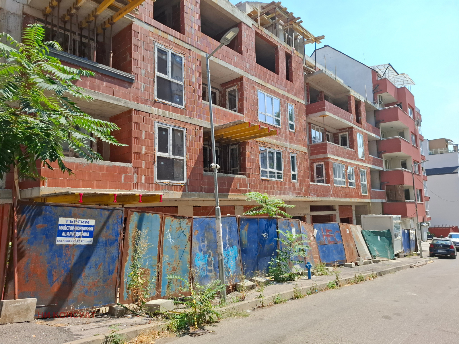 Продава ГАРАЖ, ПАРКОМЯСТО, гр. София, Банишора, снимка 2 - Гаражи и паркоместа - 55722805