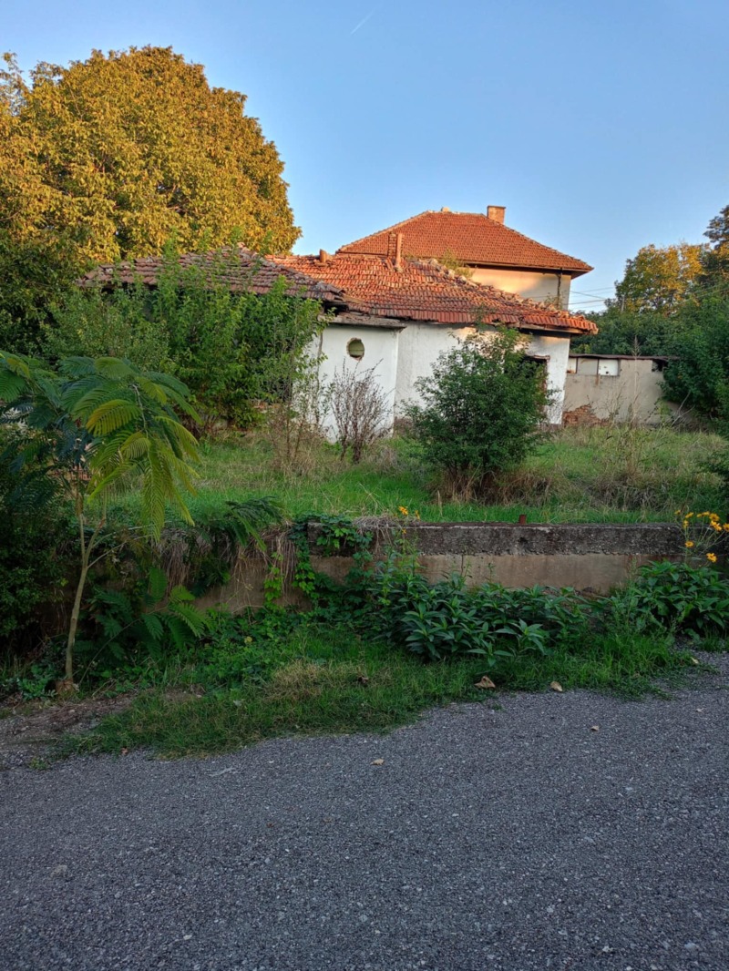 Продава КЪЩА в град Плевен, Сторгозия - 50 кв.м / 36 000 € » 70 409.88 лв., ТЕРА КОНСУЛТ