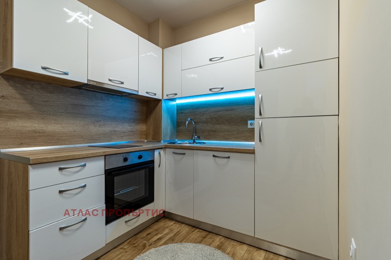 Eladó  2 hálószobás Sofia , Studentski grad , 90 négyzetméter | 78716264 - kép [2]
