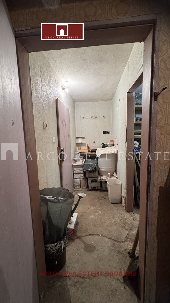 Продава 3-СТАЕН, гр. Казанлък, област Стара Загора, снимка 15 - Апартаменти - 52165717