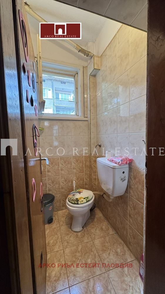 Продава 3-СТАЕН, гр. Казанлък, област Стара Загора, снимка 11 - Апартаменти - 52165717