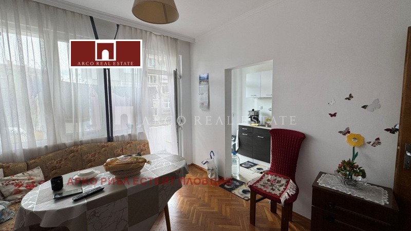 Продава 3-СТАЕН, гр. Казанлък, област Стара Загора