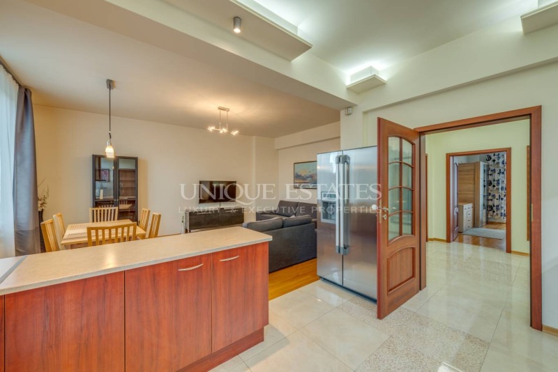Na prodej  3 ložnice Sofia , Centar , 140 m2 | 34800330 - obraz [4]