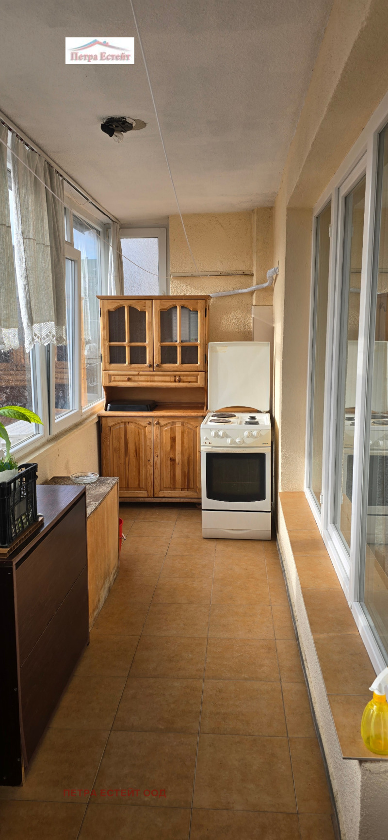 Продава 4-СТАЕН, гр. Варна, Окръжна болница-Генерали, снимка 2 - Апартаменти - 53457023