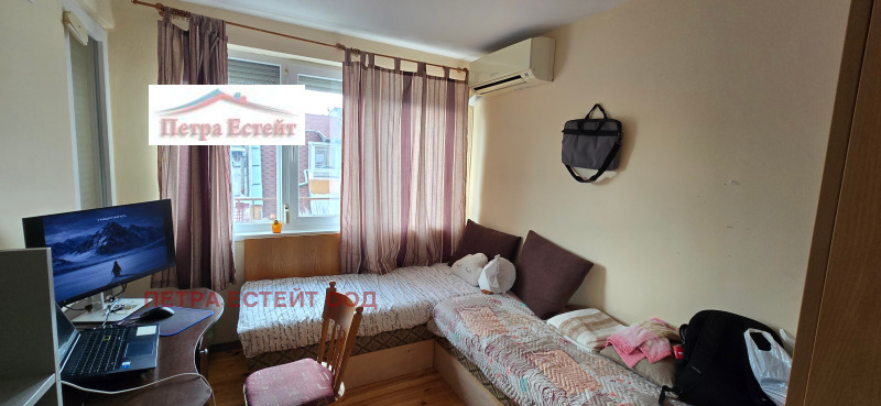 Продава 4-СТАЕН, гр. Варна, Окръжна болница-Генерали, снимка 7 - Апартаменти - 53457023