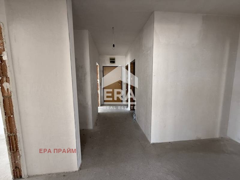 Продава 4-СТАЕН, гр. Варна, Левски 1, снимка 10 - Апартаменти - 54699957