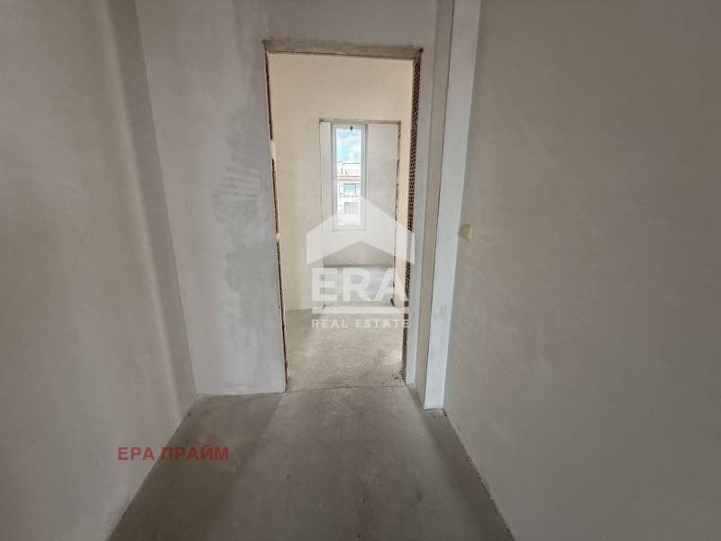 Продава 4-СТАЕН, гр. Варна, Левски 1, снимка 17 - Апартаменти - 54699957