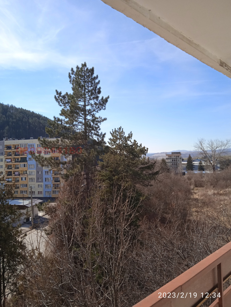 Продава 3-СТАЕН, гр. Брезник, област Перник, снимка 4 - Апартаменти - 52786575