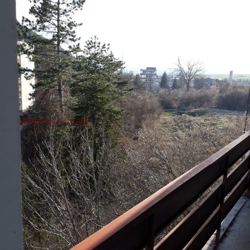 Продава 3-СТАЕН, гр. Брезник, област Перник, снимка 6 - Апартаменти - 52786575