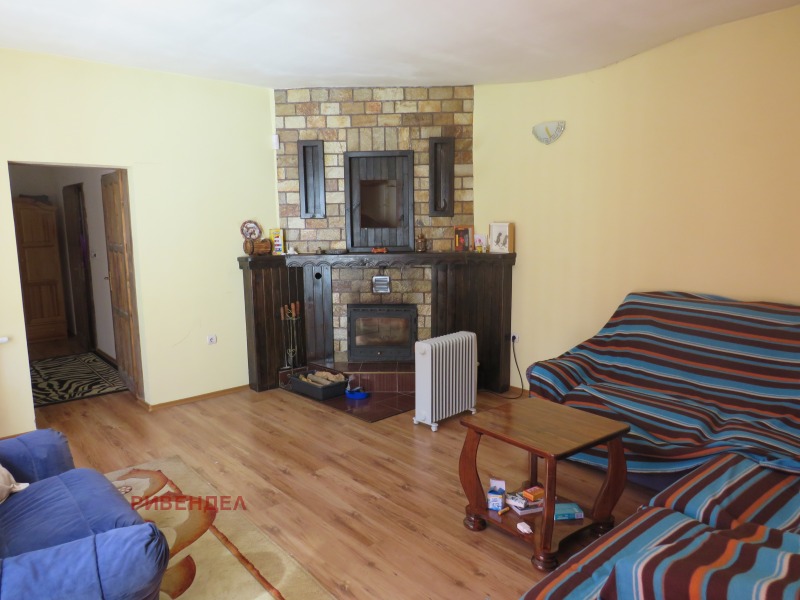 Продава КЪЩА, с. Шипочане, област София област, снимка 12 - Къщи - 52474047