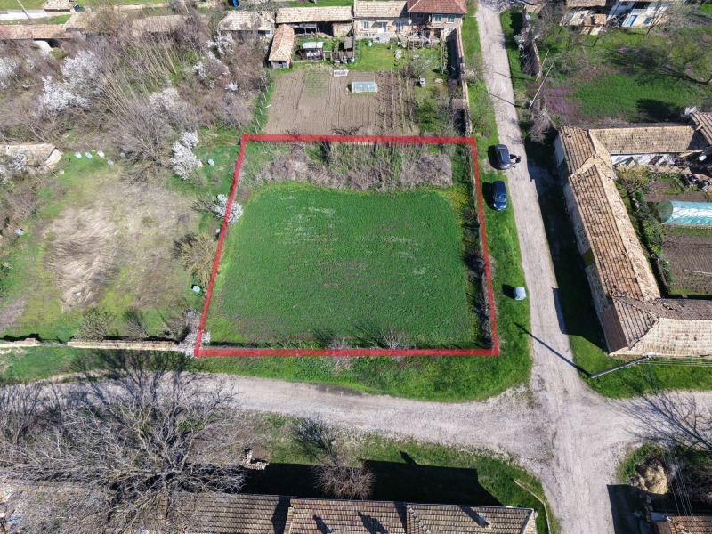 Продава ПАРЦЕЛ в област Търговище, с. Садина - 1120 кв.м / 10 500 € » 20 536.22 лв., АГЕНЦИЯ ИВАНОВА ООД