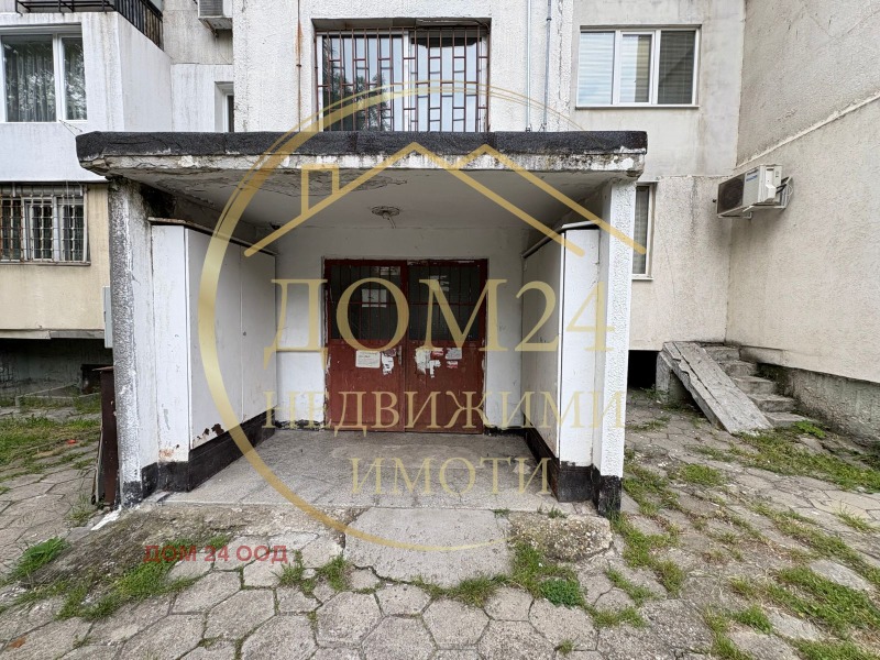 Na prodej  Studio Sofia , Ljulin 5 , 42 m2 | 63889398 - obraz [2]