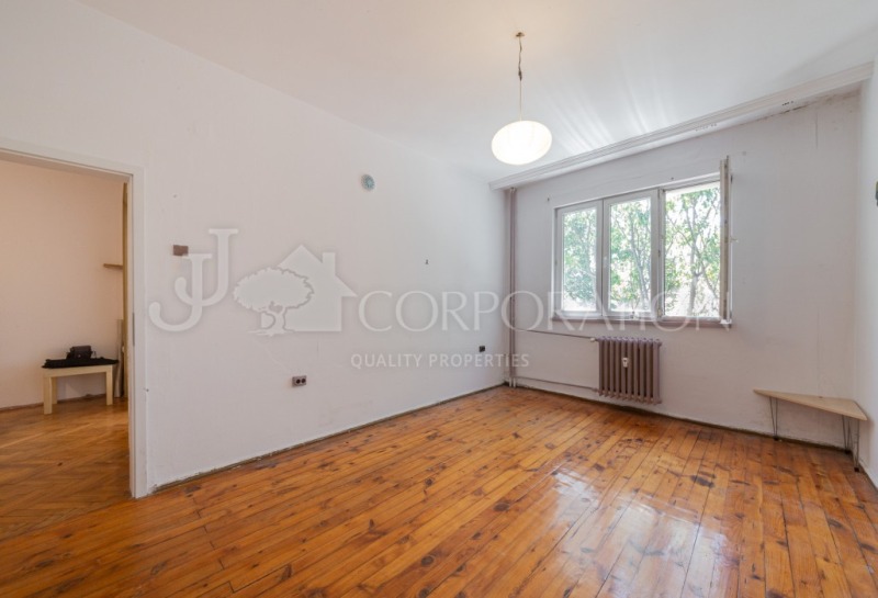 Te koop  1 slaapkamer Sofia , Tsentar , 72 m² | 33615165 - afbeelding [8]