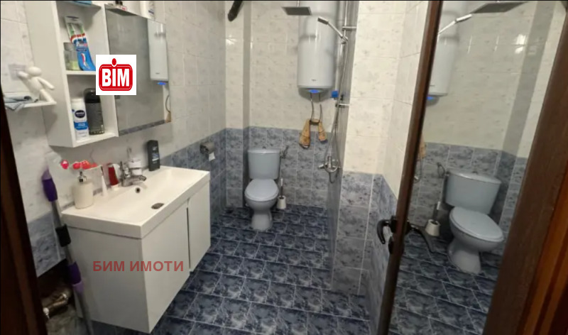 Продава 3-СТАЕН, гр. Пловдив, Център, снимка 2 - Апартаменти - 53460886