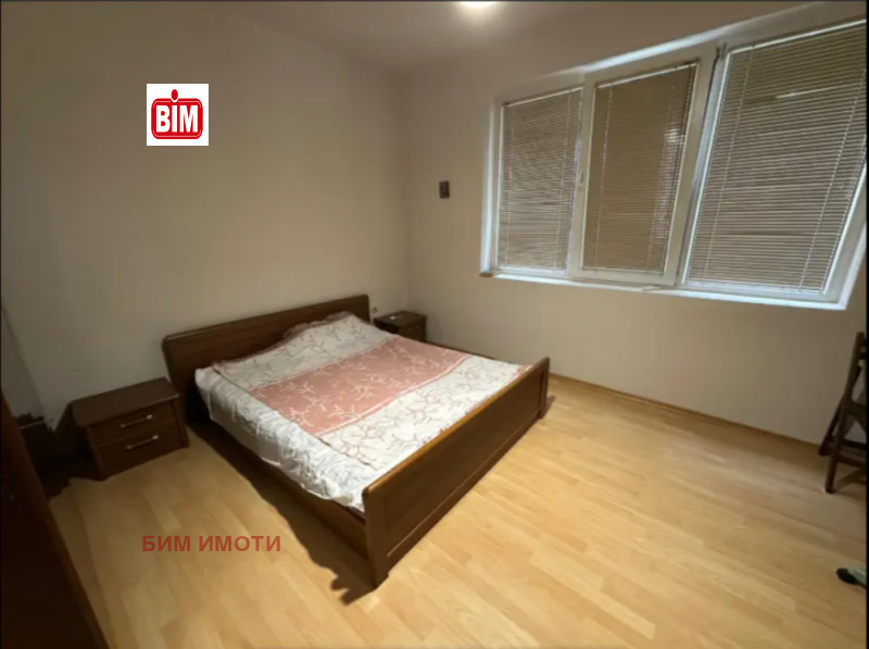 Продава 3-СТАЕН, гр. Пловдив, Център, снимка 3 - Апартаменти - 53460886