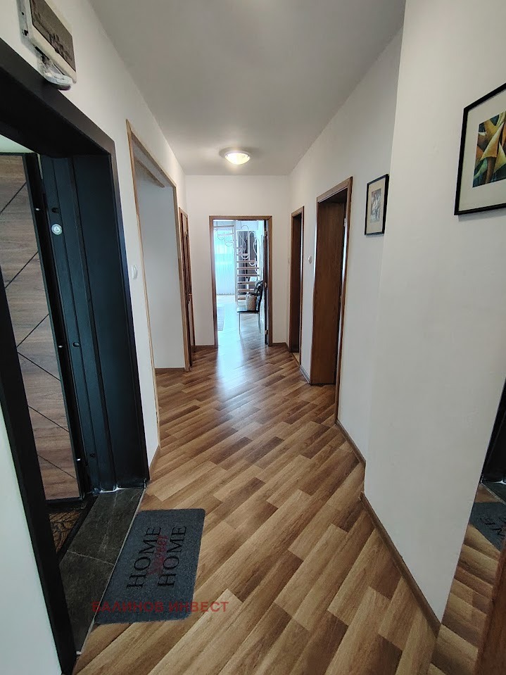 Продава 4-СТАЕН, гр. Варна, Централна поща, снимка 7 - Апартаменти - 55298778