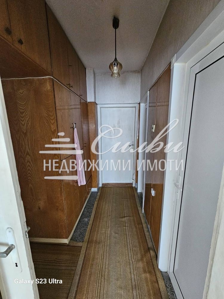 Till salu  3+ sovrum Targovistje , Centar , 124 kvm | 43000203 - bild [7]